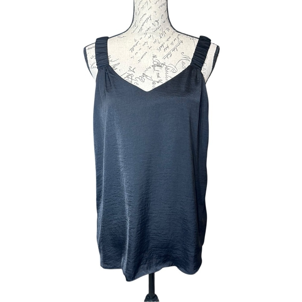 Vince Camuto Black Satin Tank Top Size Medium